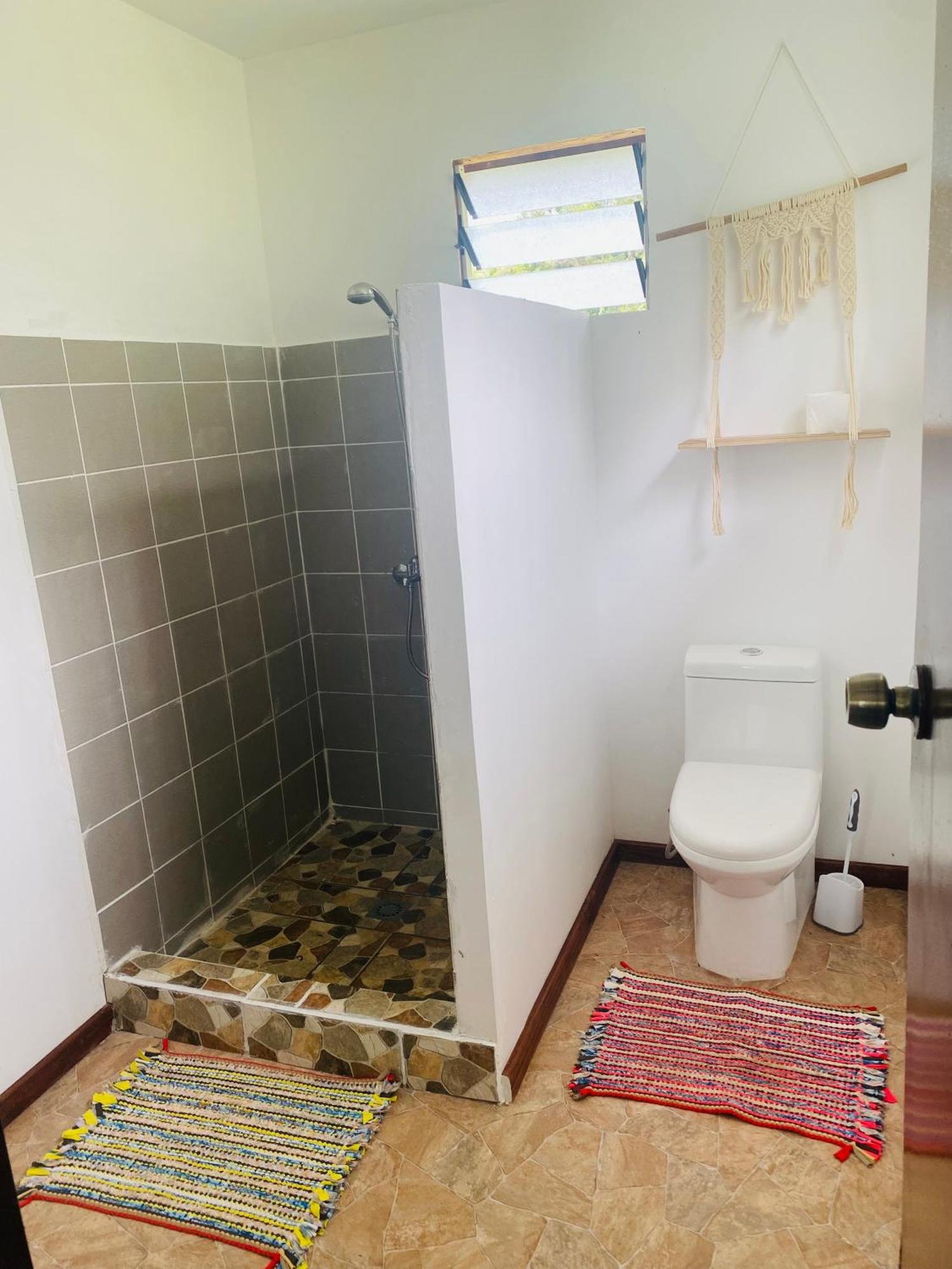 Huahine Serenity Cottage Maroe Bagian luar foto