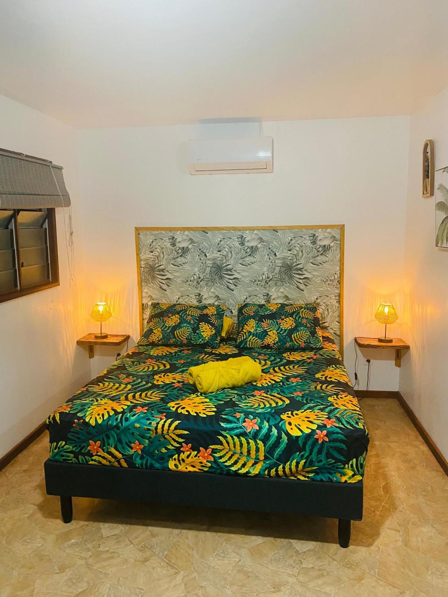 Huahine Serenity Cottage Maroe Bagian luar foto