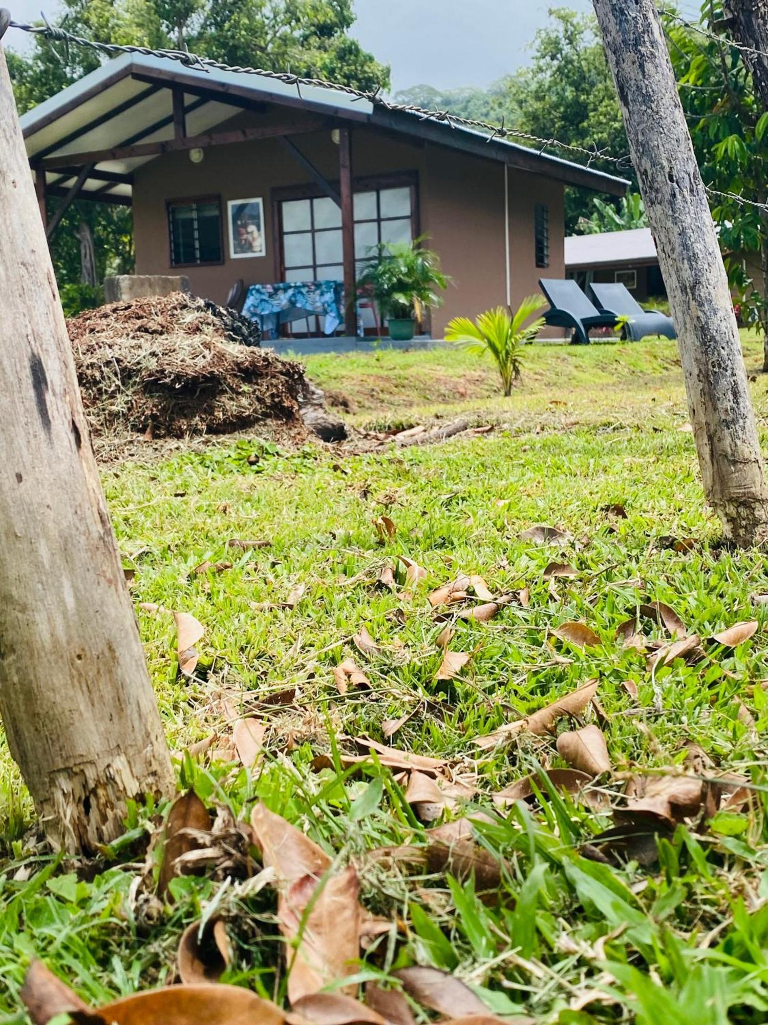 Huahine Serenity Cottage Maroe Bagian luar foto